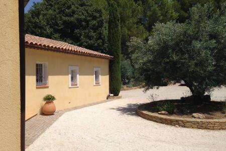 Maison Privee Au Calme Dans Mas Provencal Sanary-sur-Mer Exterior photo